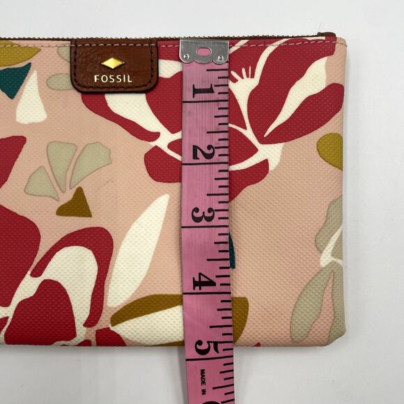 Fossil Wristlet Wallet Pink Floral Zip Around Card Wallet Leather Trim - Picture 8 of 8